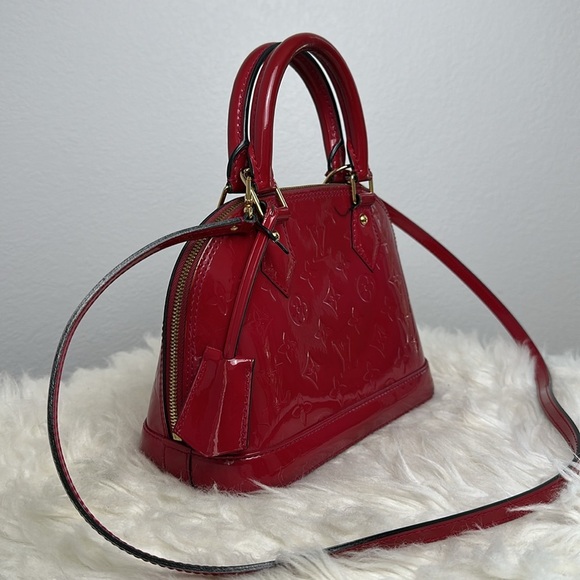 💯Authentic Louis Vuitton Alma BB bag in red monogram vernis leather🍀 - Picture 14 of 14